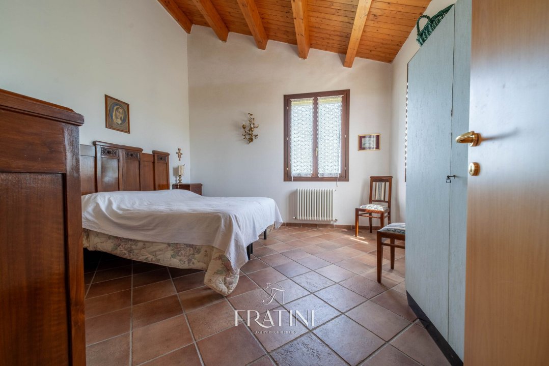 A vendre villa in zone tranquille Morrovalle Marche foto 45