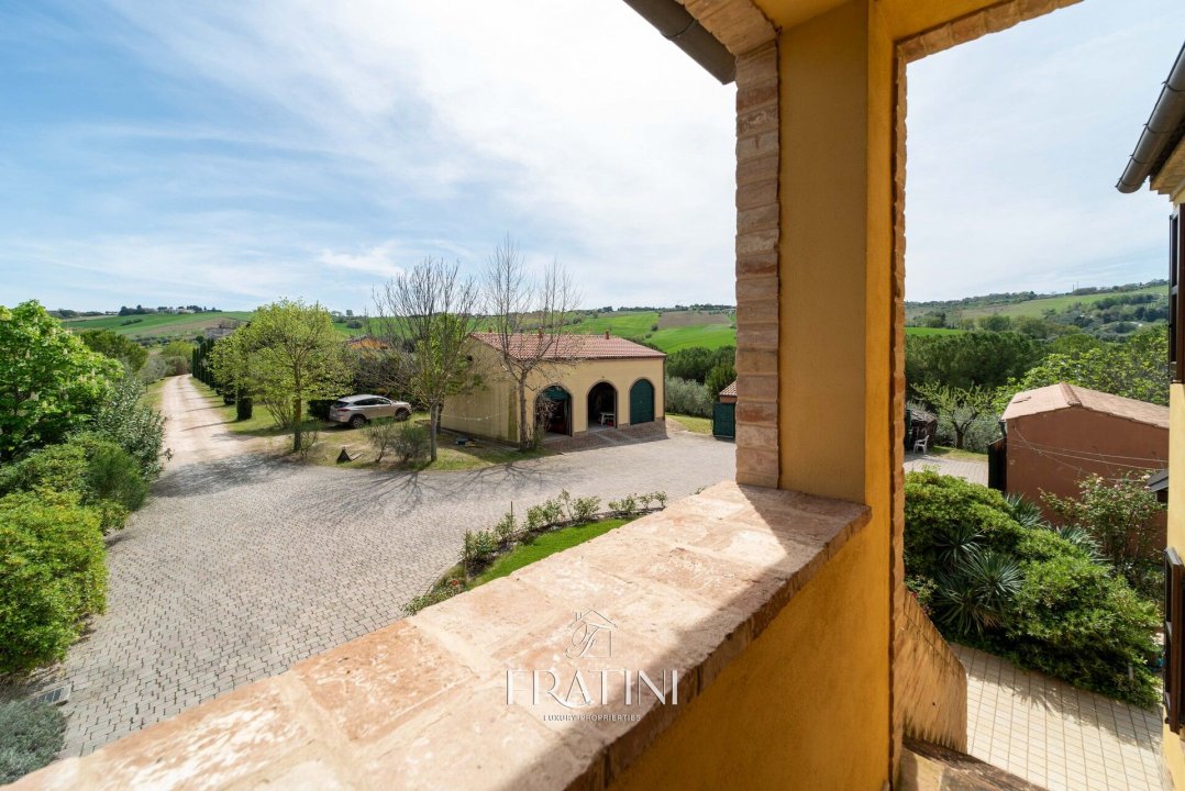 A vendre villa in zone tranquille Morrovalle Marche foto 53