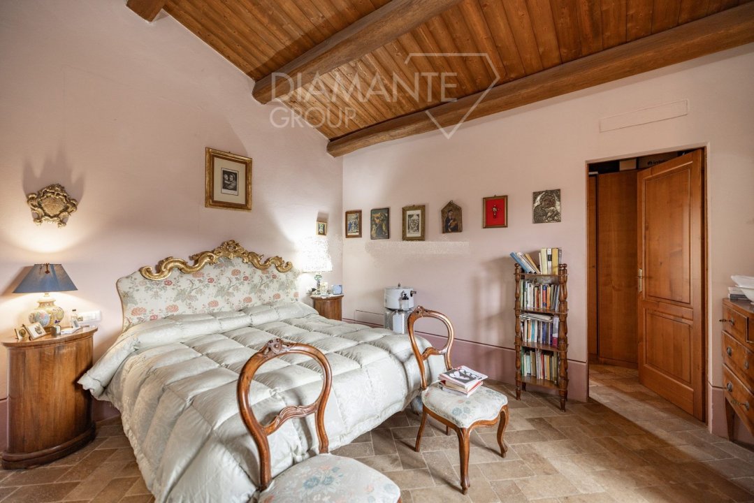 Se vende villa in zona tranquila Montone Umbria foto 8