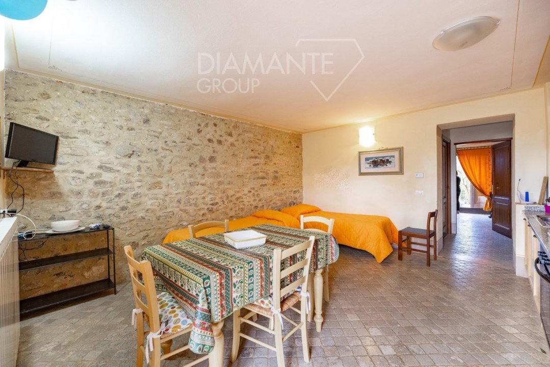 A vendre villa in zone tranquille Montone Umbria foto 11