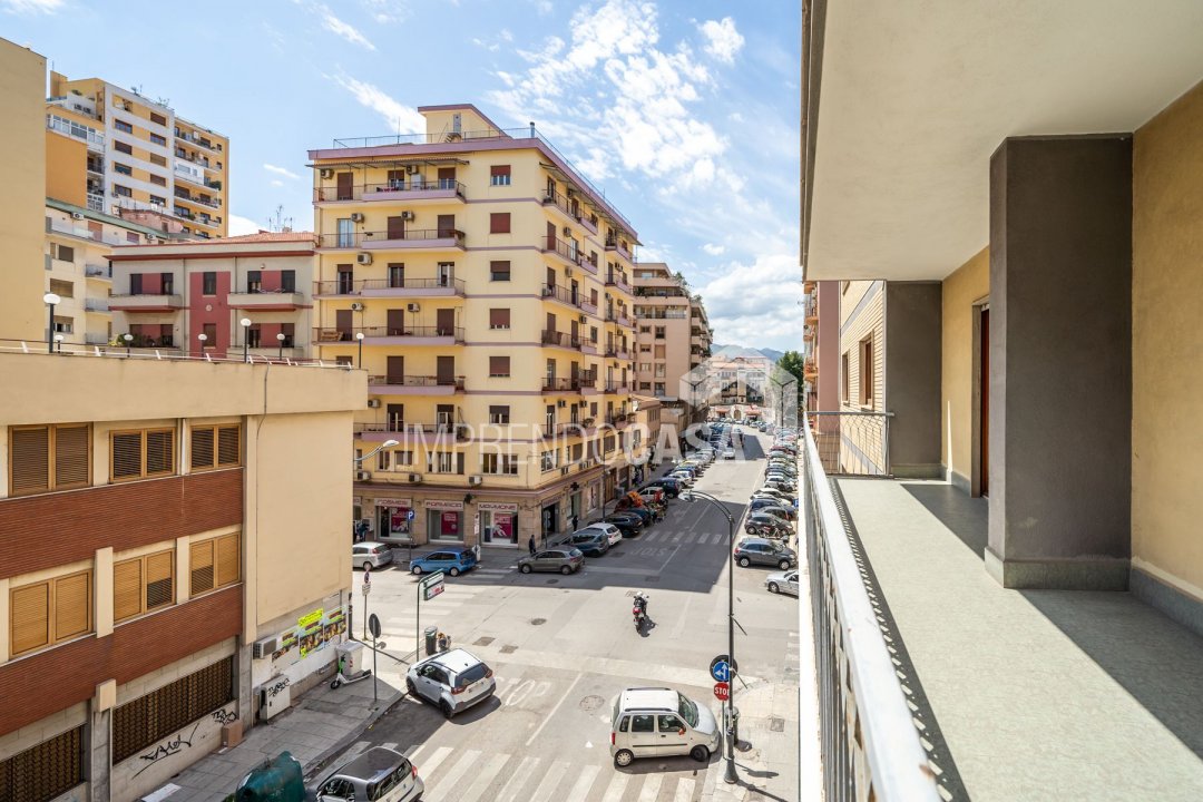 For sale apartment in city Palermo Sicilia foto 16