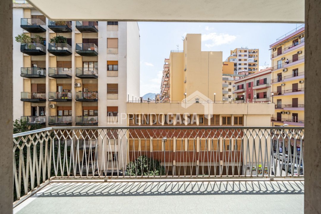 For sale apartment in city Palermo Sicilia foto 17