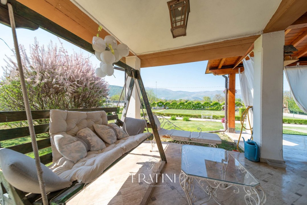A vendre villa in zone tranquille Pratola Peligna Abruzzo foto 5