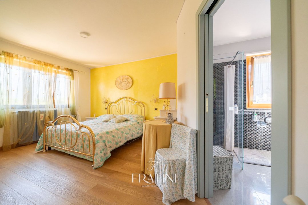Se vende villa in zona tranquila Pratola Peligna Abruzzo foto 54