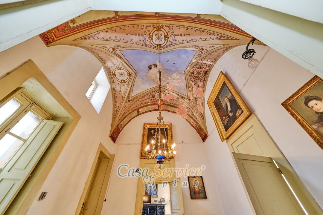 Se vende palacio in ciudad Parabita Puglia foto 21