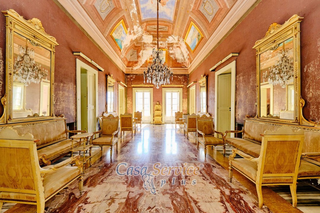 Para venda palácio in cidade Parabita Puglia foto 23