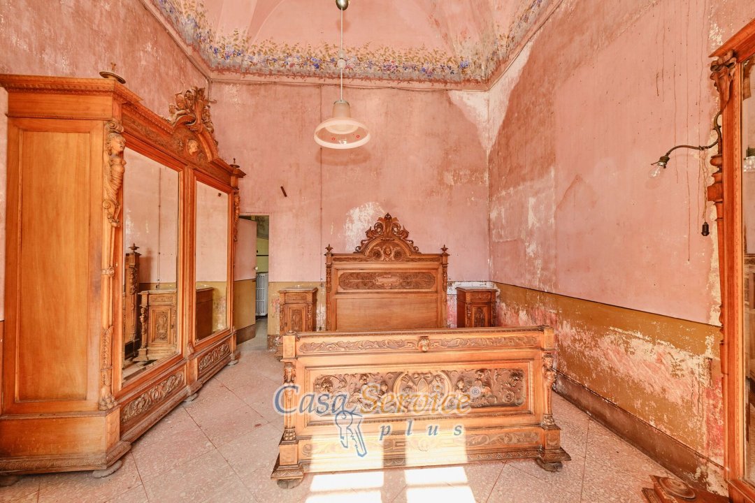 A vendre palais in ville Parabita Puglia foto 27