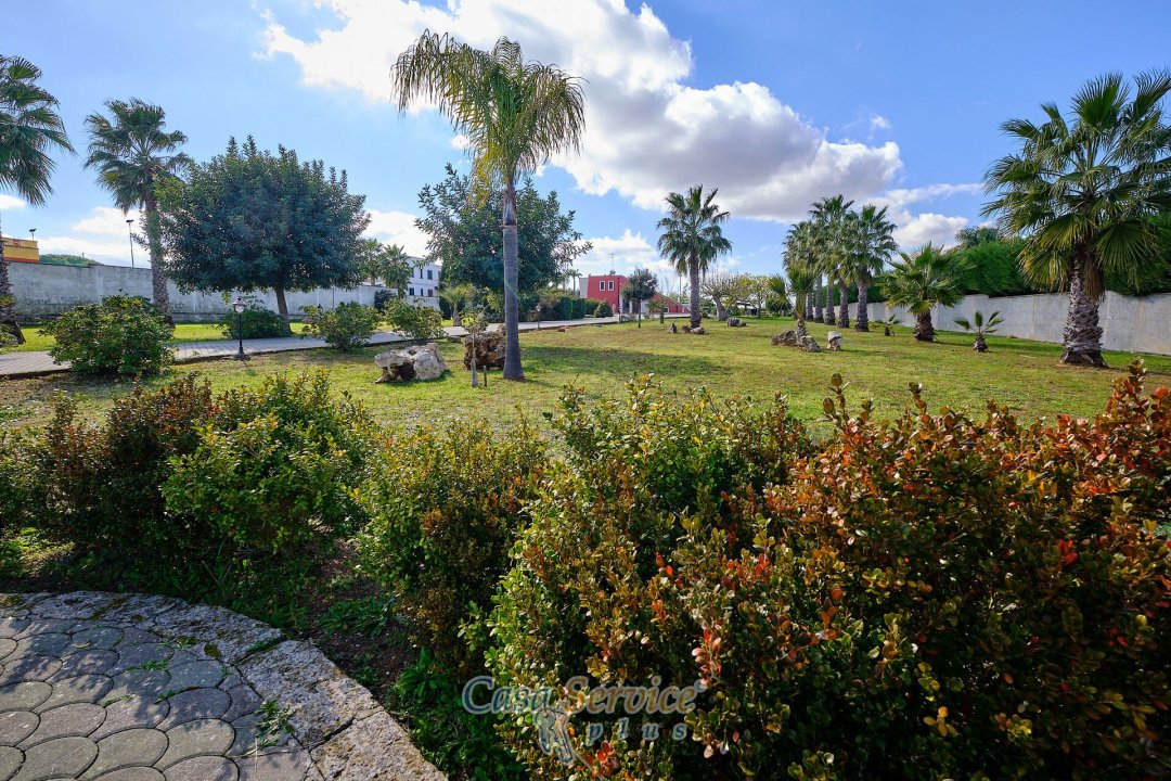 A vendre villa in ville Aradeo Puglia foto 64