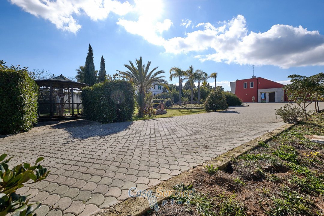 A vendre villa in ville Aradeo Puglia foto 65