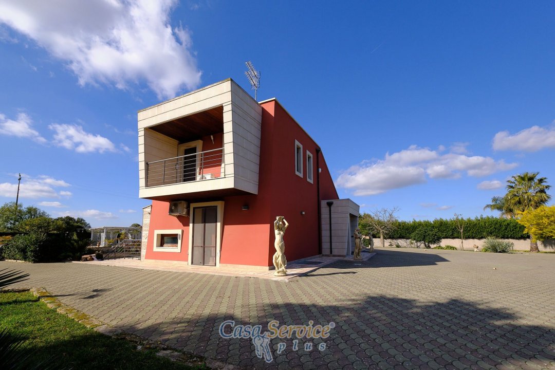 For sale villa in city Aradeo Puglia foto 3