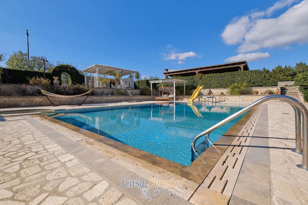 For sale villa in city Aradeo Puglia foto 9