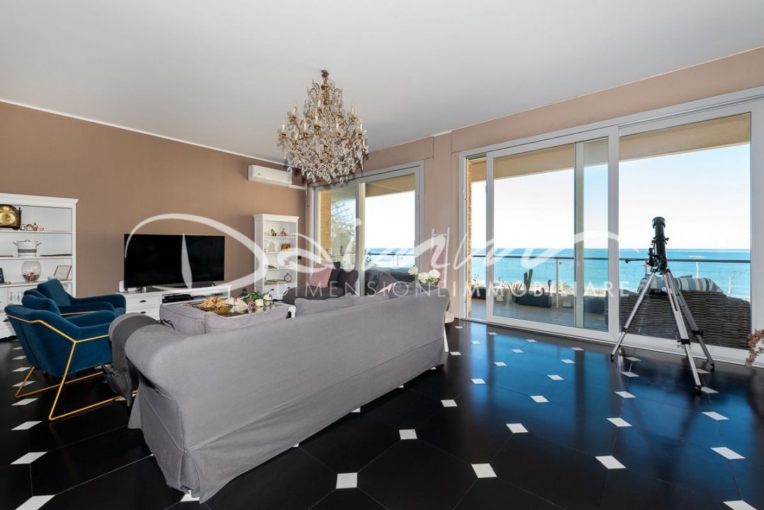 A vendre penthouse in ville Genova Liguria foto 10