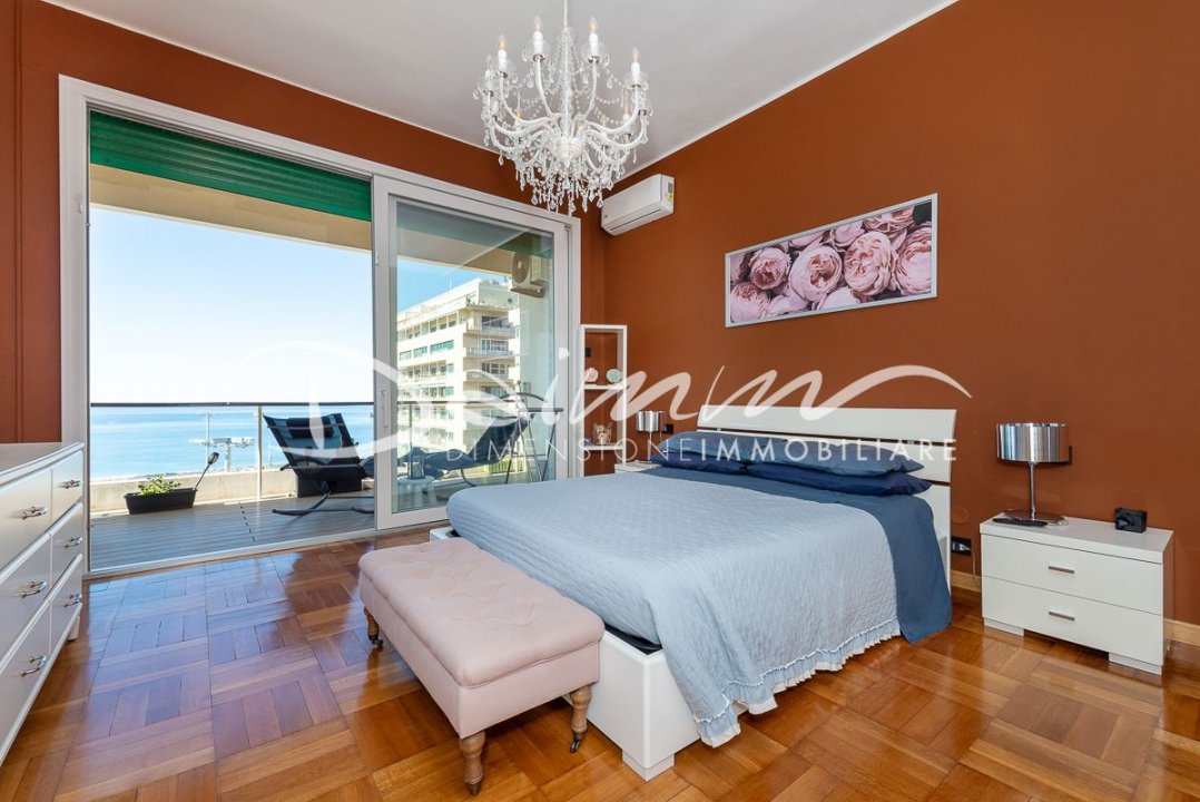 A vendre penthouse in ville Genova Liguria foto 18