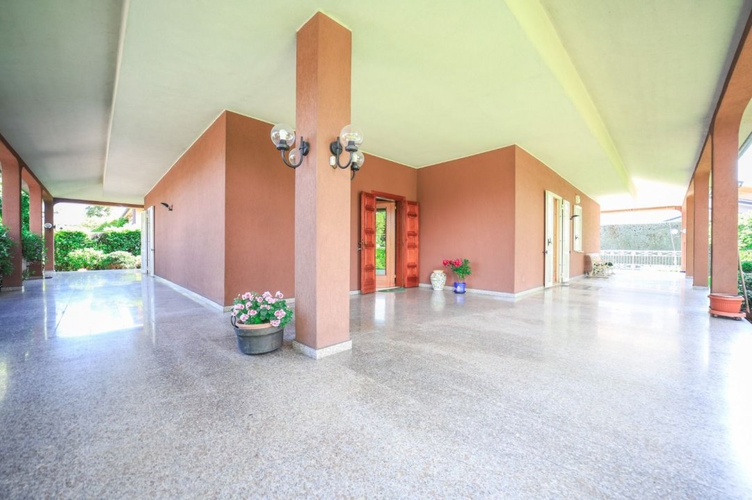 A vendre villa in zone tranquille Vimercate Lombardia foto 5