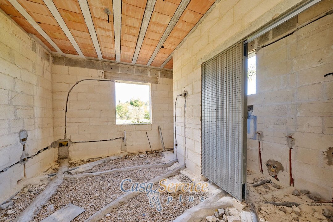 For sale real estate transaction in countryside Sannicola Puglia foto 17