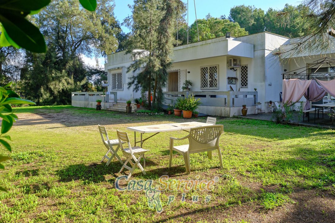 For sale real estate transaction in countryside Alezio Puglia foto 16