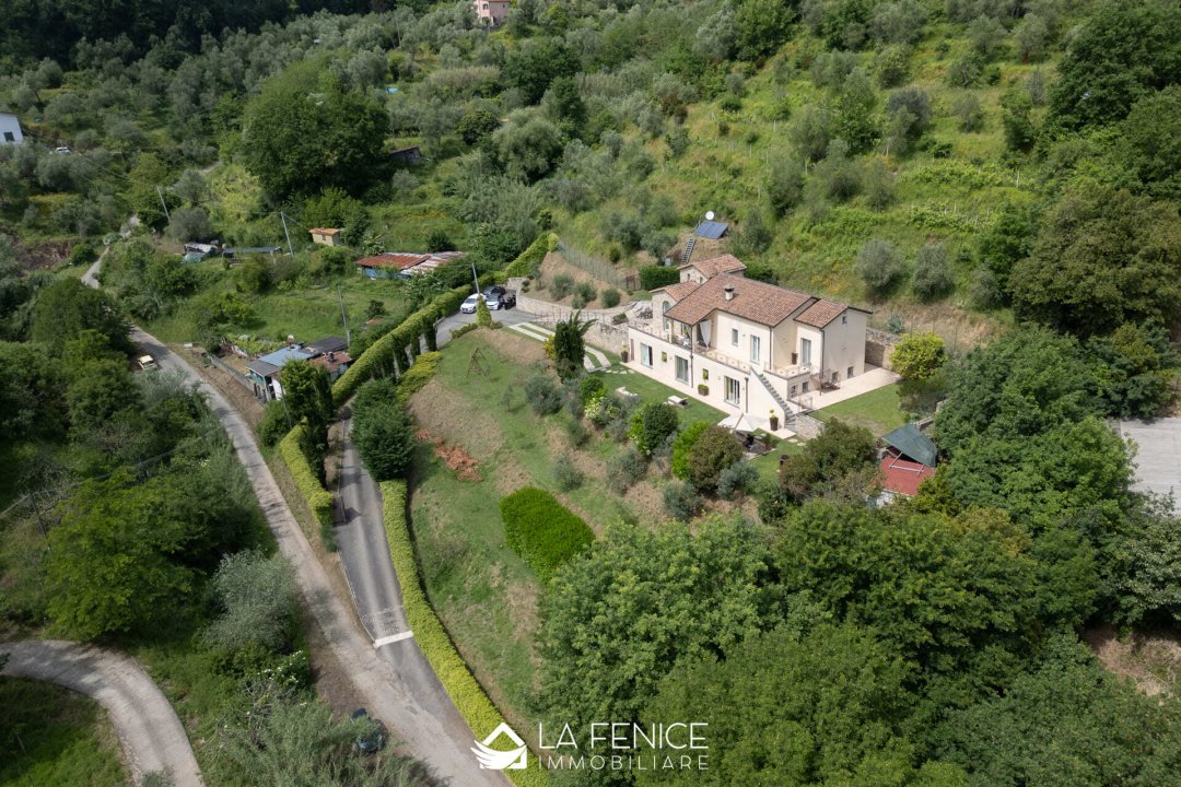 Se vende villa in zona tranquila La Spezia Liguria foto 7