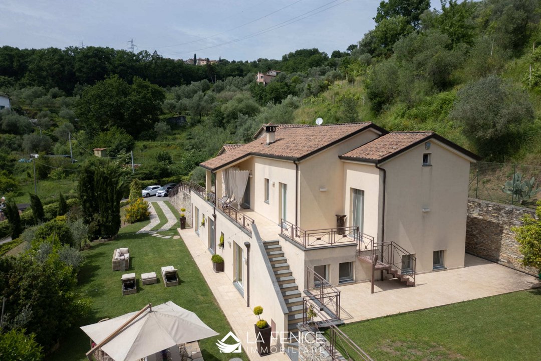 A vendre villa in zone tranquille La Spezia Liguria foto 18