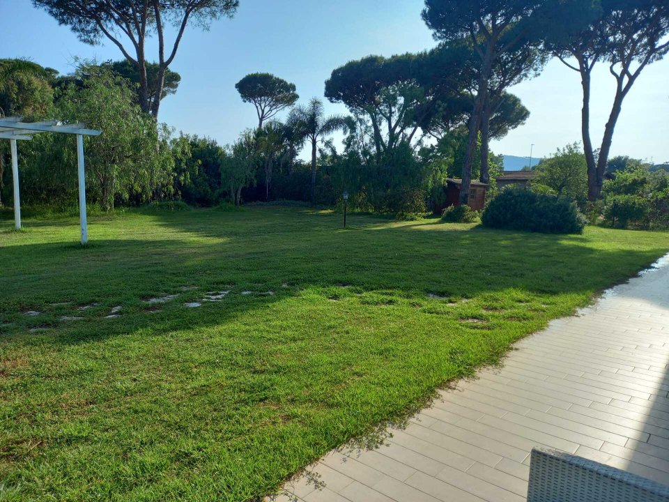 Se vende villa in zona tranquila Fondi Lazio foto 1
