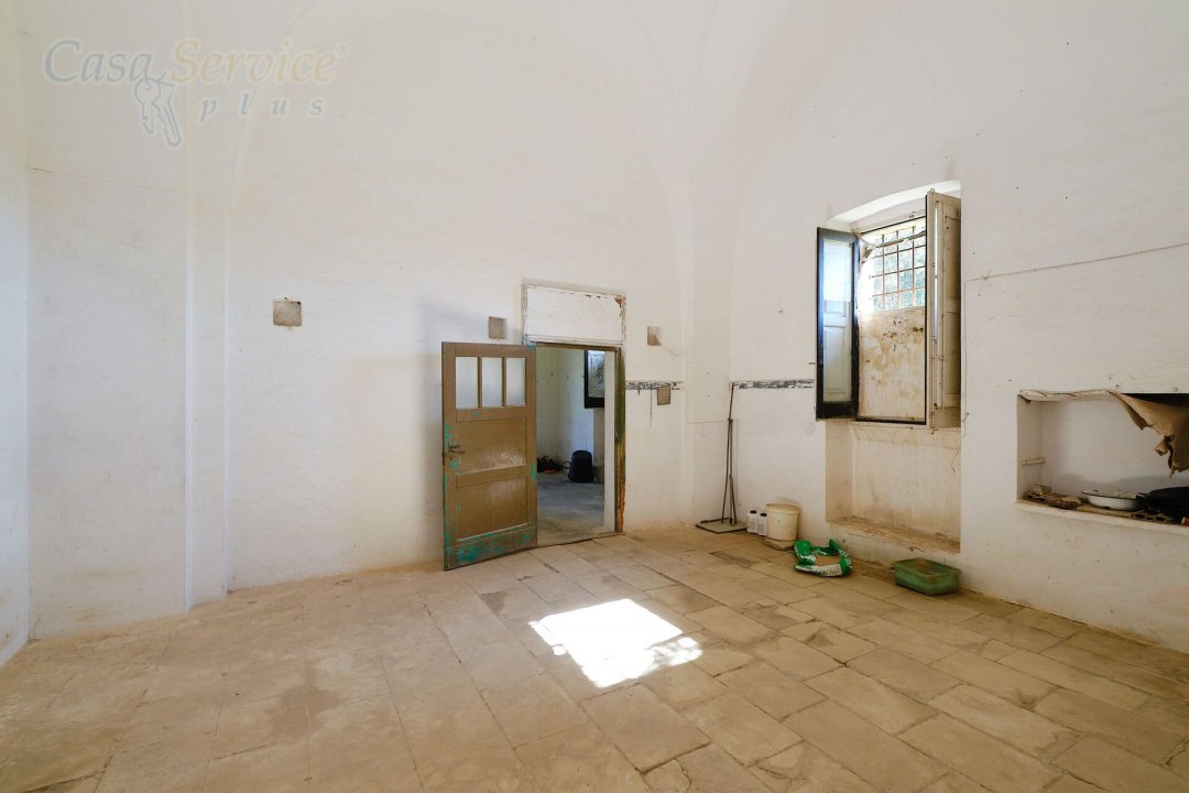 Se vende palacio in campo Specchia Puglia foto 52
