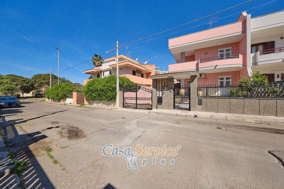 Se vende villa in zona tranquila Gallipoli Puglia foto 3
