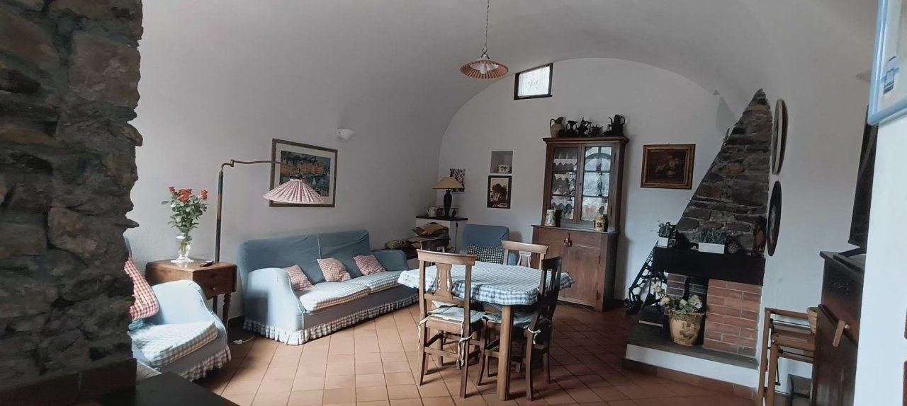 For sale villa in quiet zone Albenga Liguria foto 7