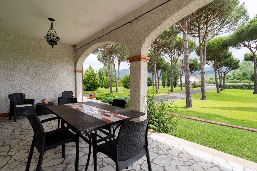 Zu verkaufen villa in landschaft Pietrasanta Toscana foto 14