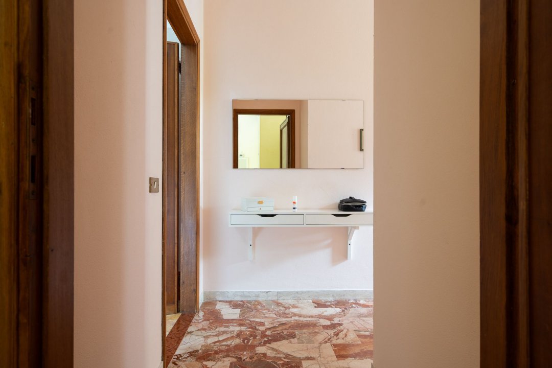 Para venda moradia in interior Pietrasanta Toscana foto 16