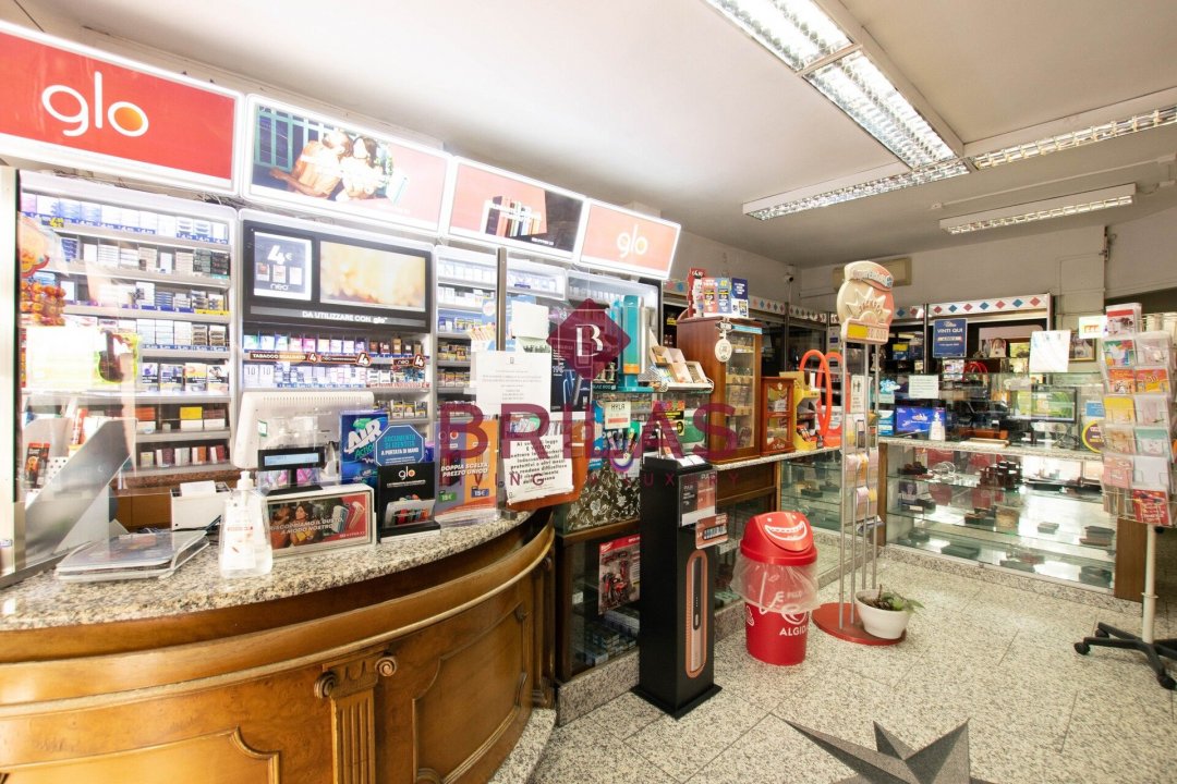 A vendre activité commerciale in ville Olbia Sardegna foto 10