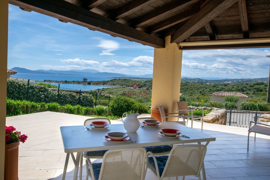 A vendre villa by the mer Golfo Aranci Sardegna foto 1