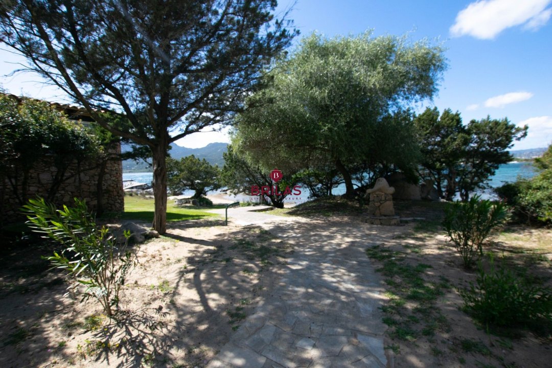 Se vende villa by the mar Olbia Sardegna foto 33