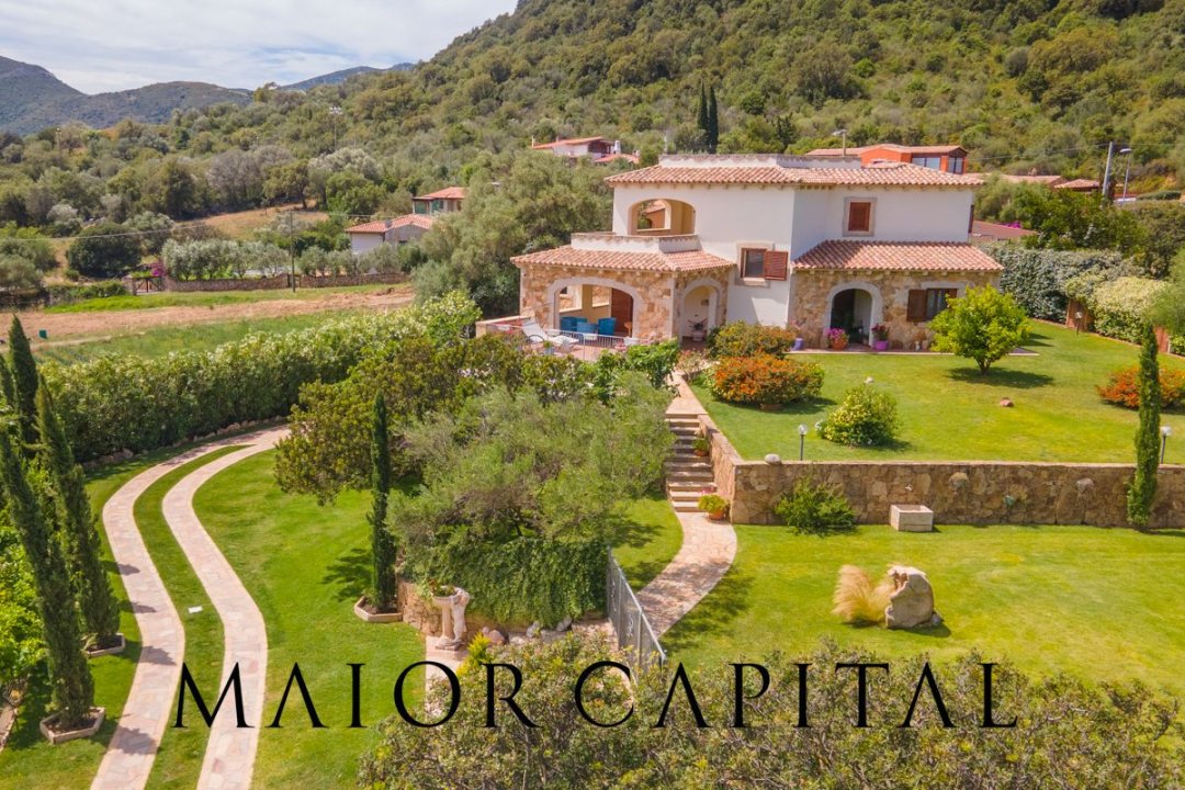 For sale villa in quiet zone Olbia Sardegna foto 8