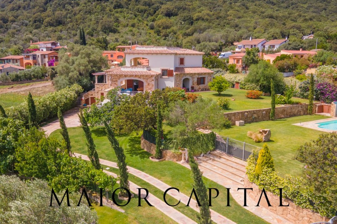 Se vende villa in zona tranquila Olbia Sardegna foto 7