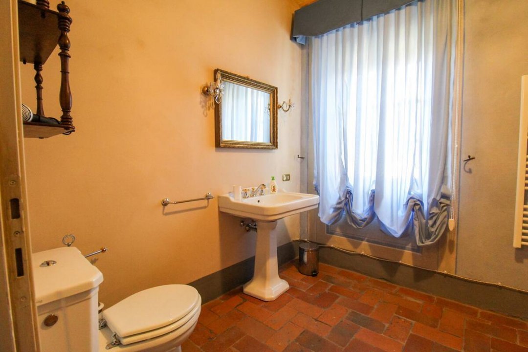 Alquiler corto villa in zona tranquila Capannori Toscana foto 41