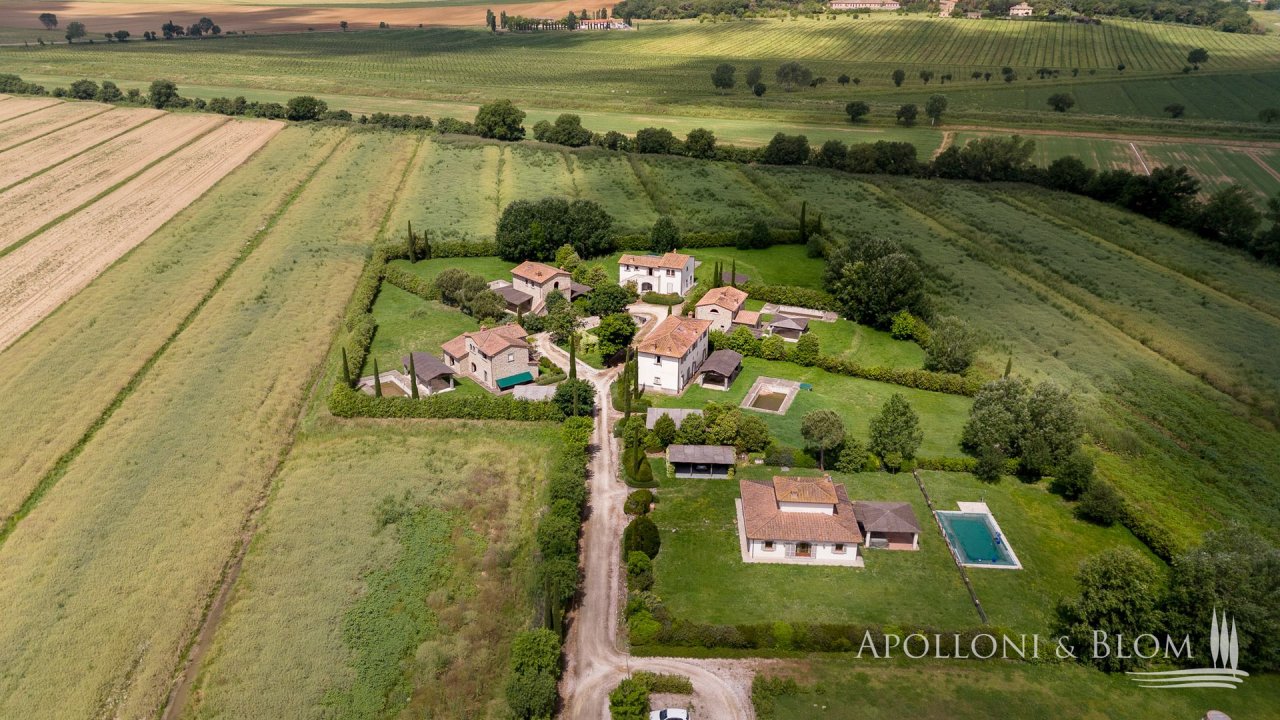 Zu verkaufen villa in landschaft Cortona Toscana foto 17