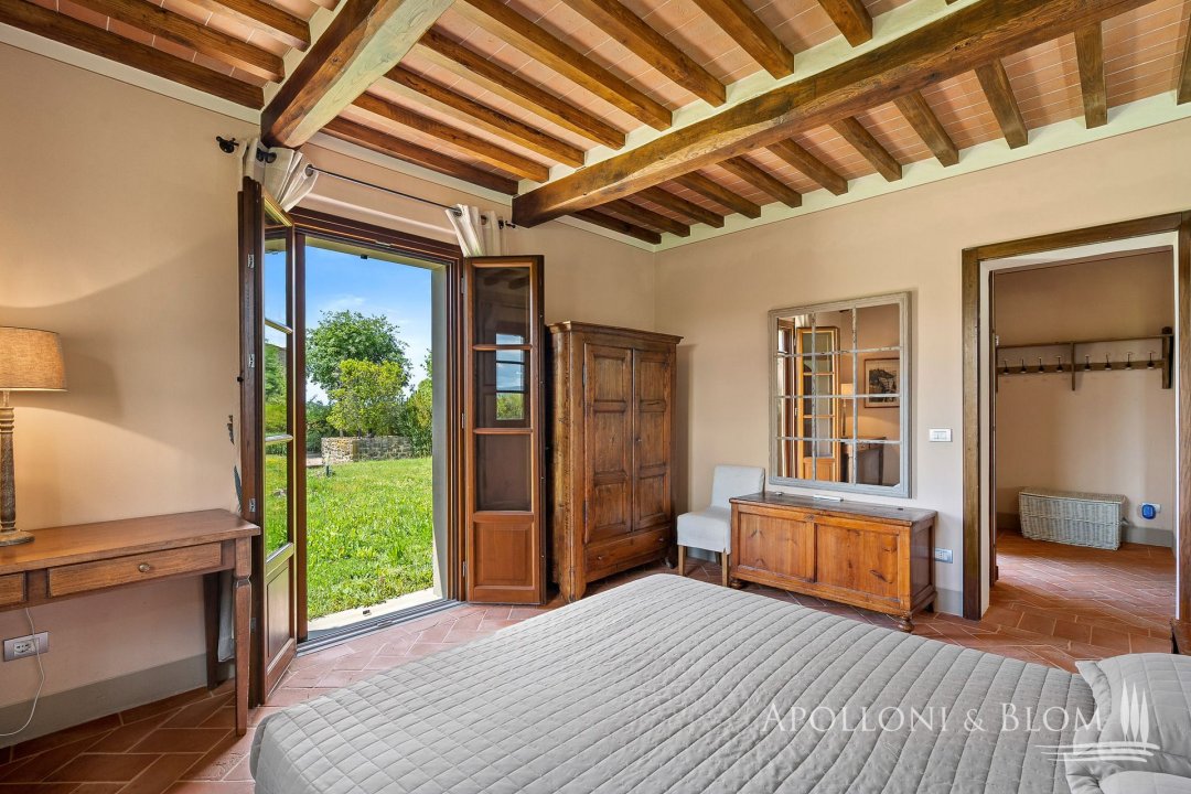 Se vende villa in campo Cortona Toscana foto 3
