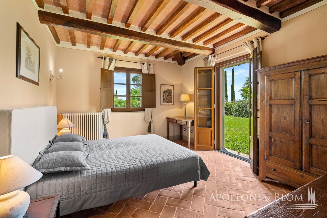 Se vende villa in campo Cortona Toscana foto 4