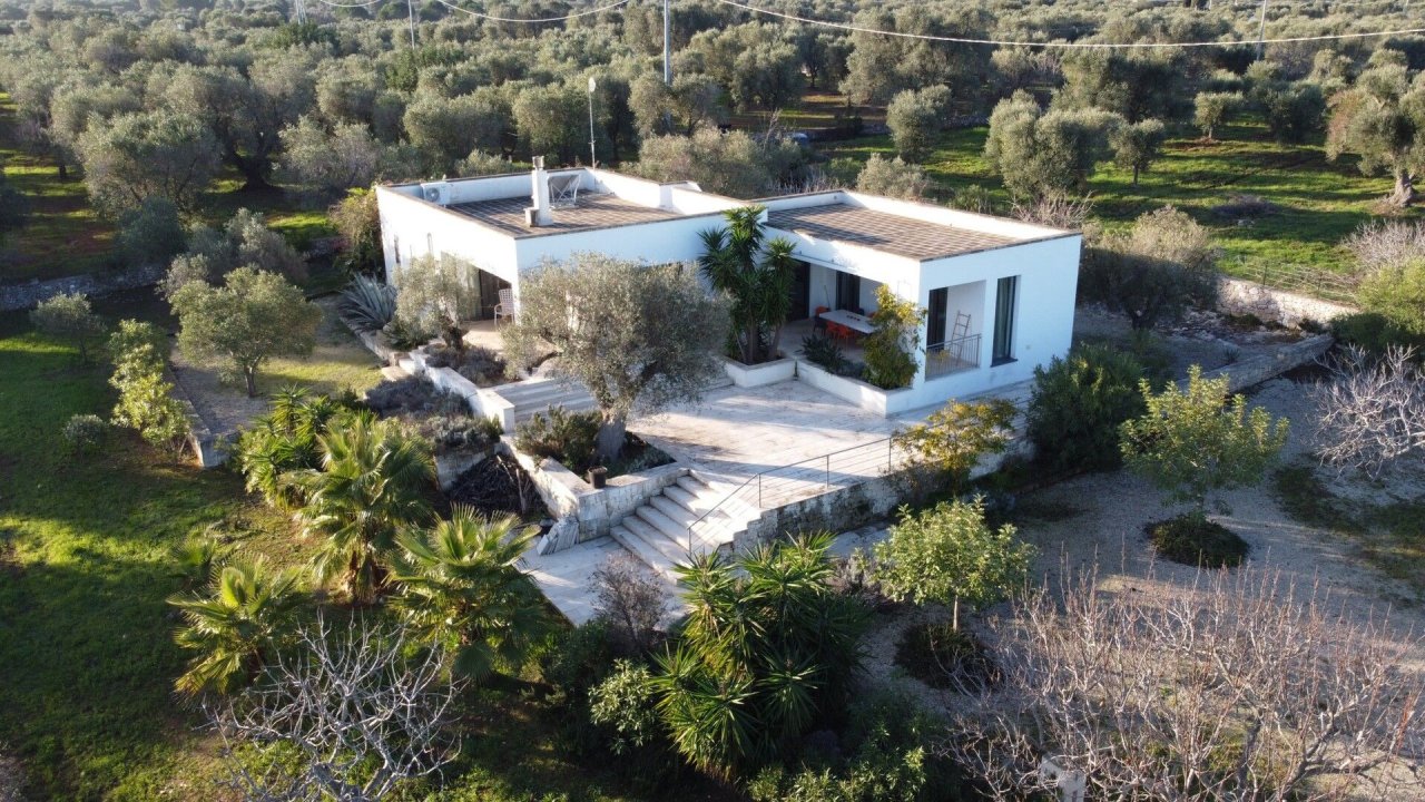 Zu verkaufen villa in landschaft Carovigno Puglia foto 1