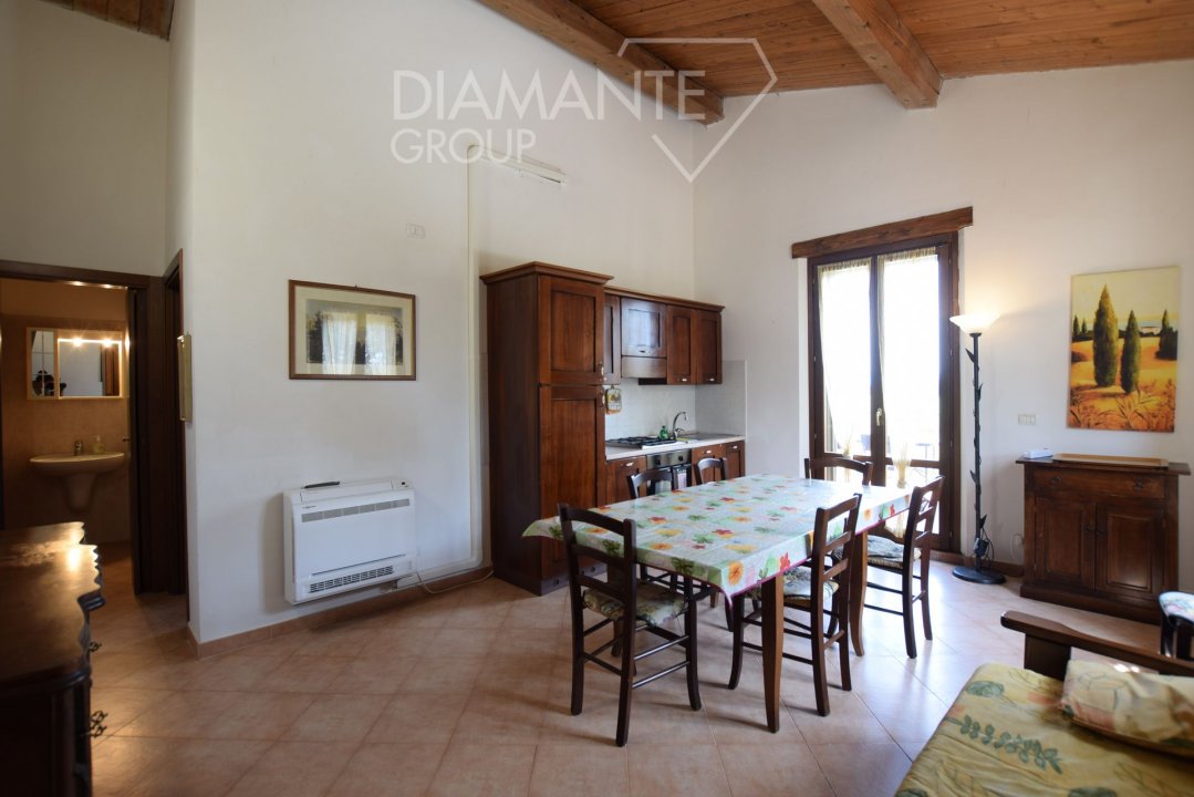 For sale real estate transaction in countryside Castiglione del Lago Umbria foto 12