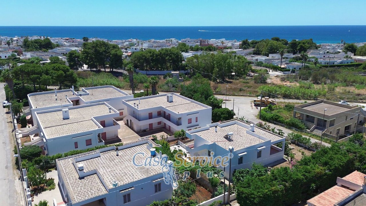 Se vende transacción inmobiliaria by the mar Taviano Puglia foto 1