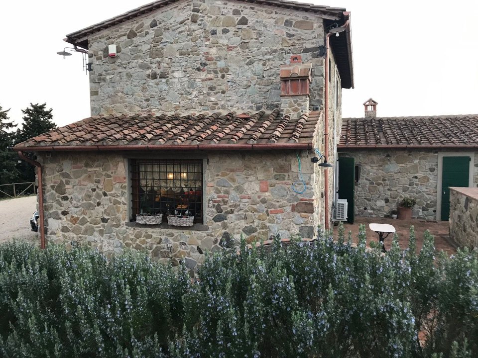 A vendre casale in campagne Volterra Toscana foto 3
