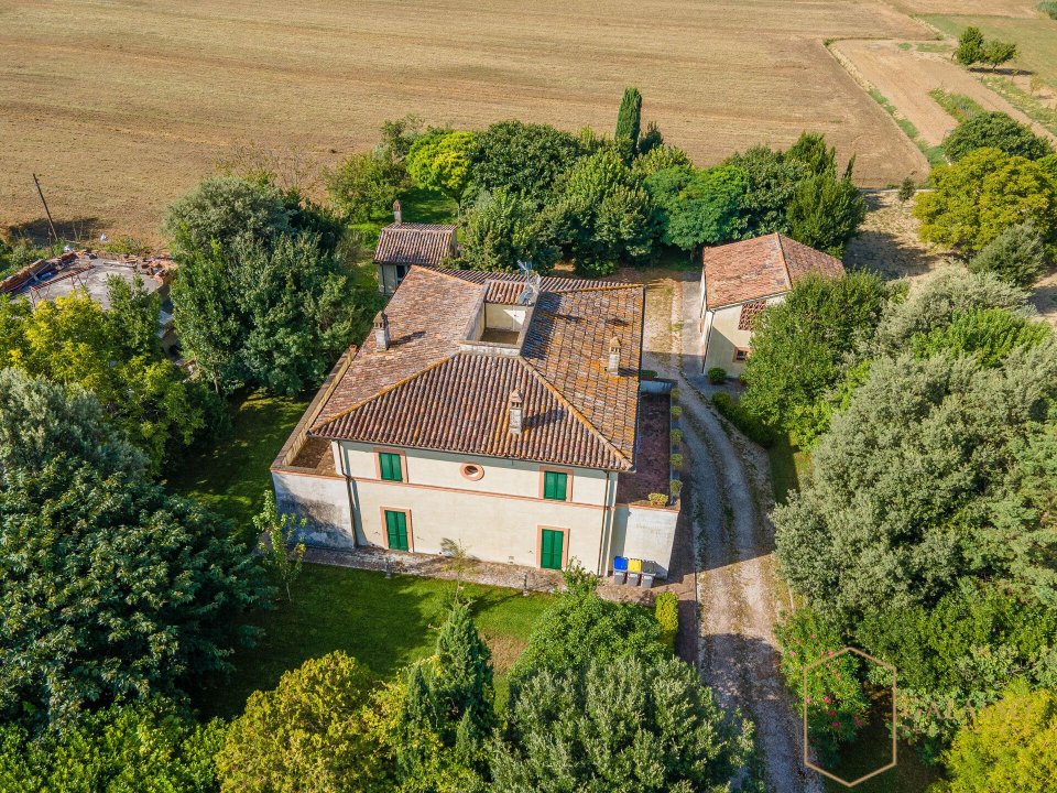 For sale villa in countryside Foligno Umbria foto 9
