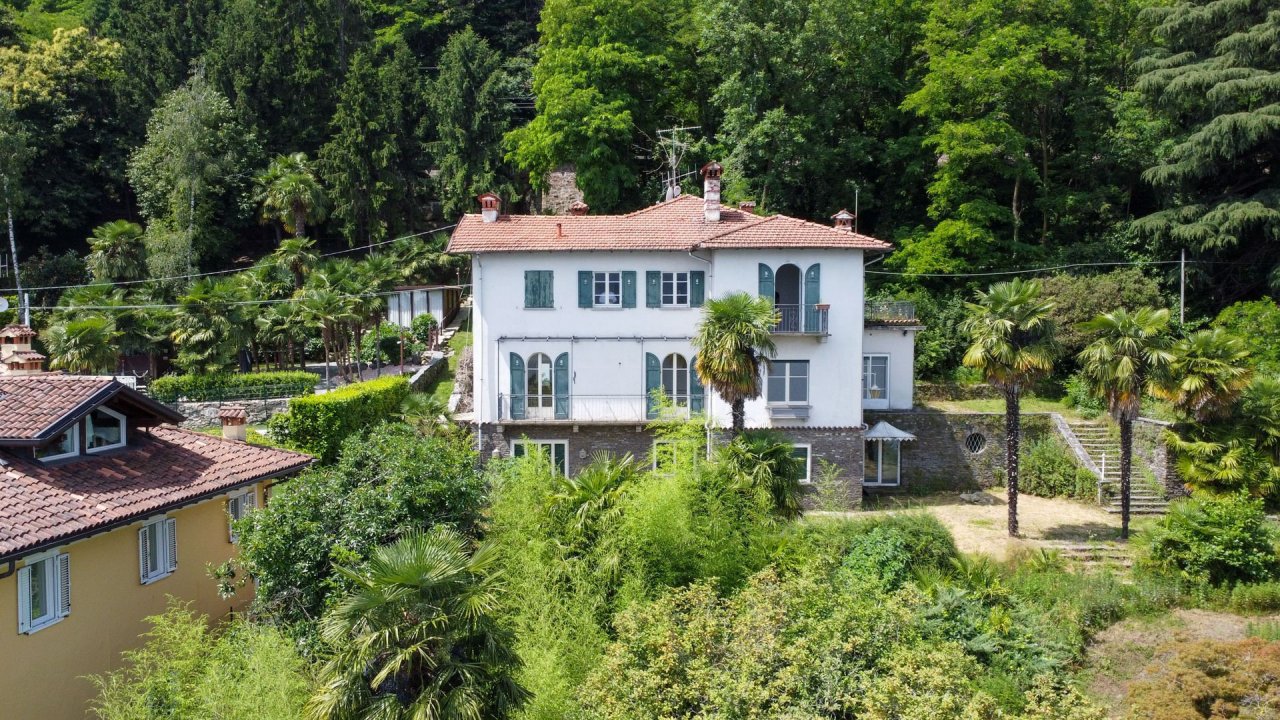 For sale villa by the lake Stresa Piemonte foto 3