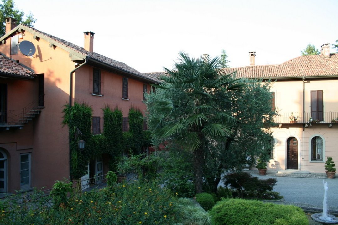 A vendre villa in zone tranquille Merate Lombardia foto 18