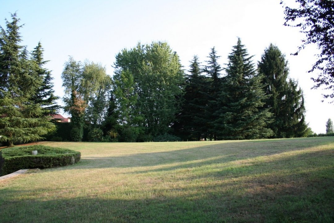 For sale villa in quiet zone Merate Lombardia foto 10