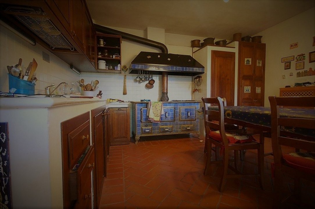 For sale cottage in quiet zone Sarzana Liguria foto 4