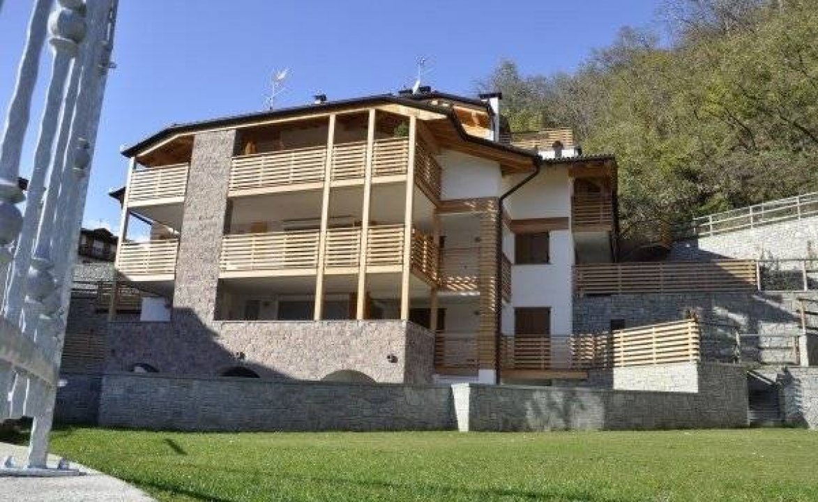 For sale penthouse in mountain Ski Area Madonna Di Campiglio – Pinzolo – Folgarid Trentino-Alto Adige foto 1