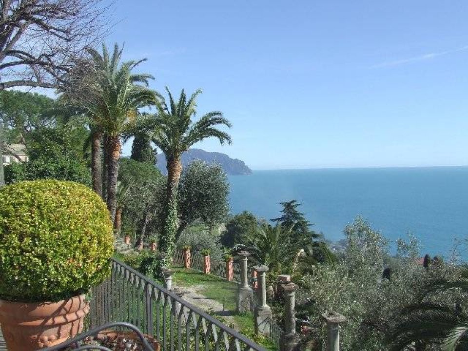 Se vende villa by the mar Genova Liguria foto 1