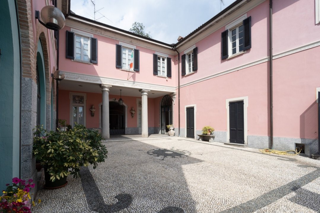 Se vende villa in zona tranquila Albese con Cassano Lombardia foto 5