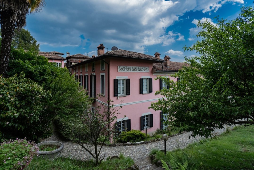 Se vende villa in zona tranquila Albese con Cassano Lombardia foto 8